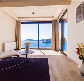 Luxury 7 Bedroom Dubrovnik Beachfront Villa with Infinity Pool, Sleeps 14